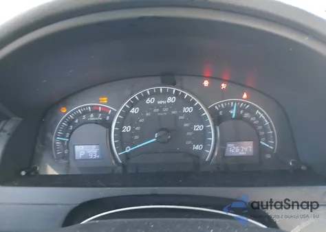 2015 Toyota Camry Le z USA, uszkodzony, nr VIN 4T4BF1FK0FR480324